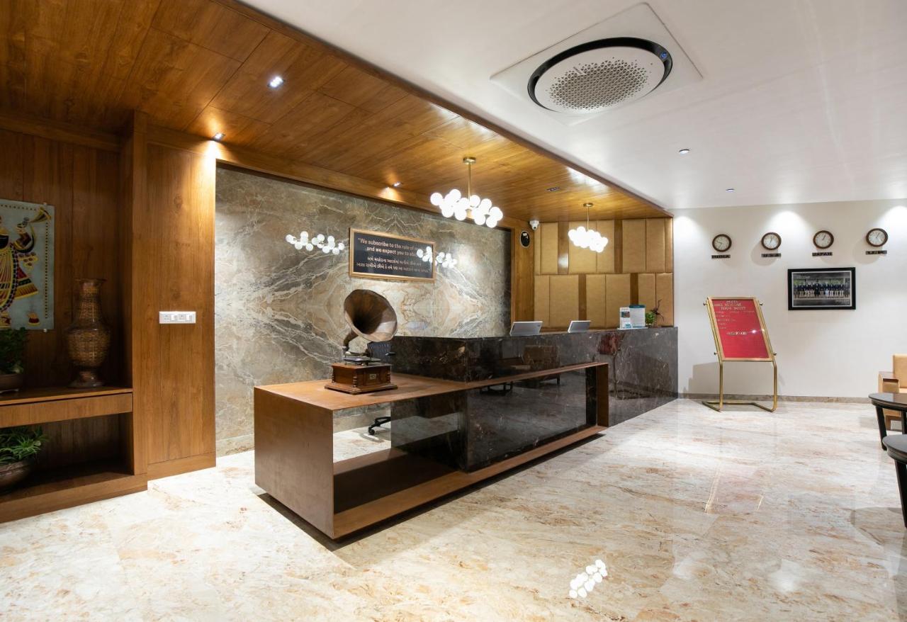 Palette - Hotel Welcome Kadi Dış mekan fotoğraf