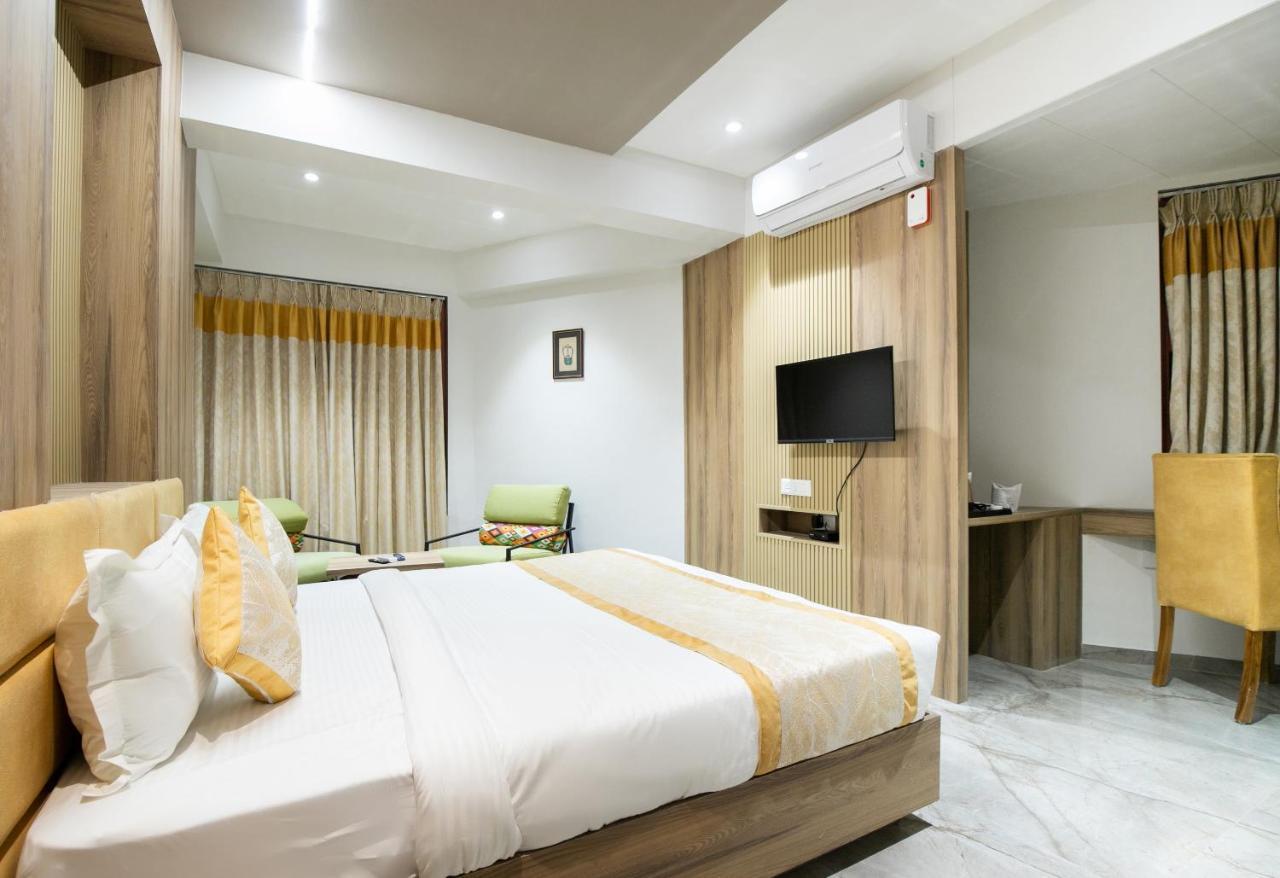 Palette - Hotel Welcome Kadi Dış mekan fotoğraf