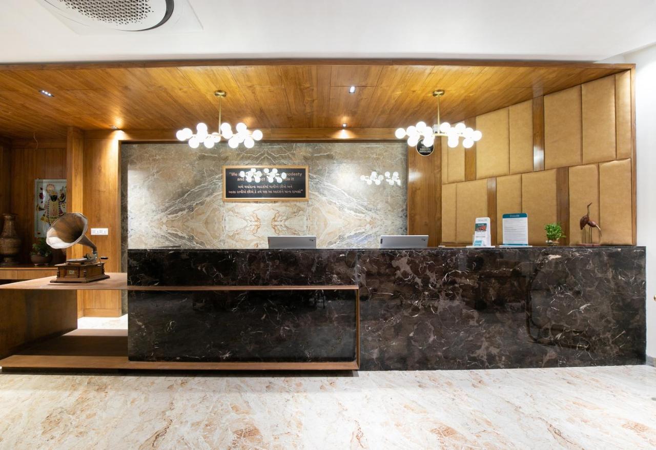Palette - Hotel Welcome Kadi Dış mekan fotoğraf